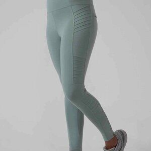 Athleta Moto Leggings Tight Size L Sage Green